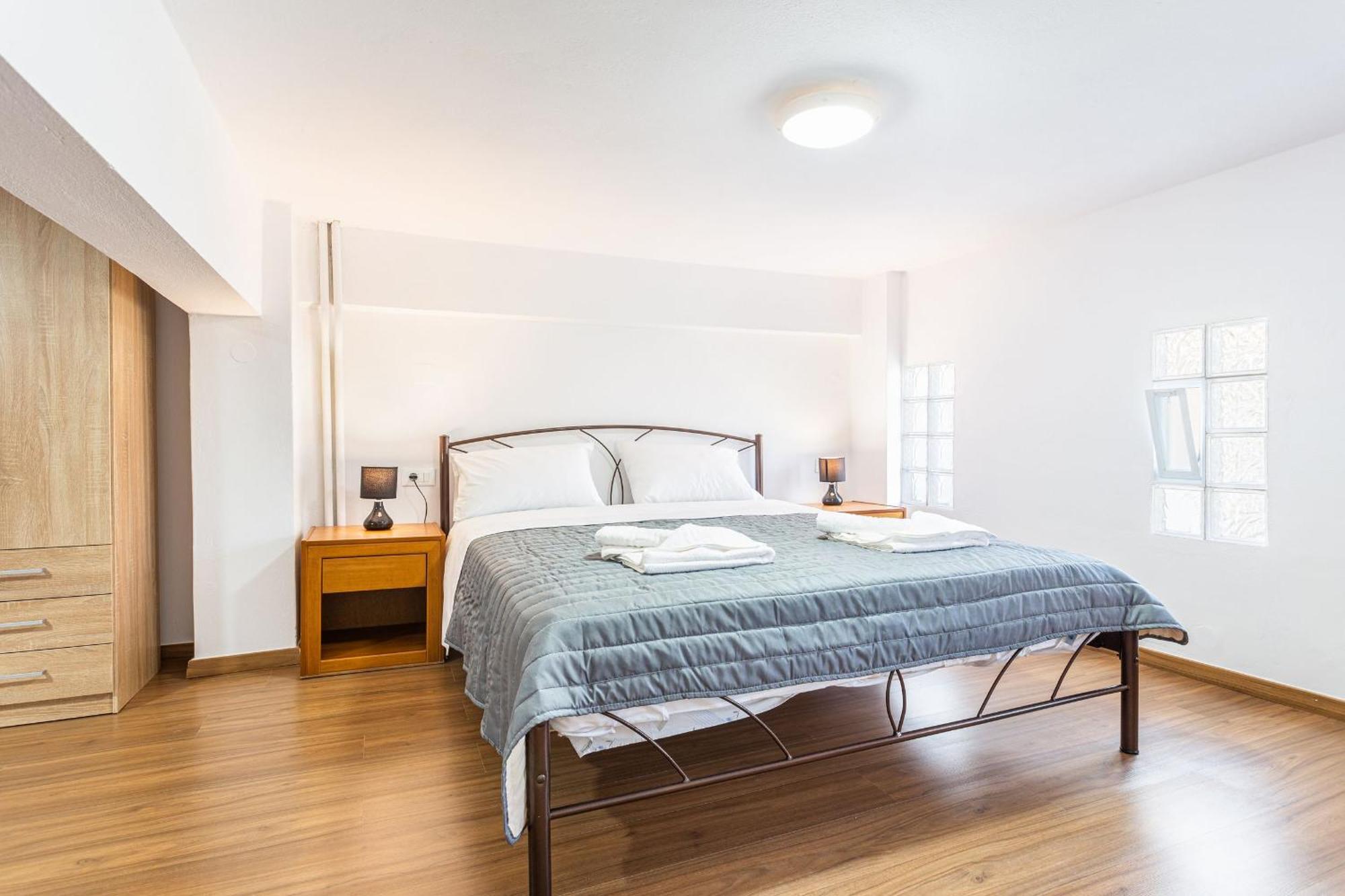 Neva'S Apartment'S In Center Chania 1 2 Екстер'єр фото